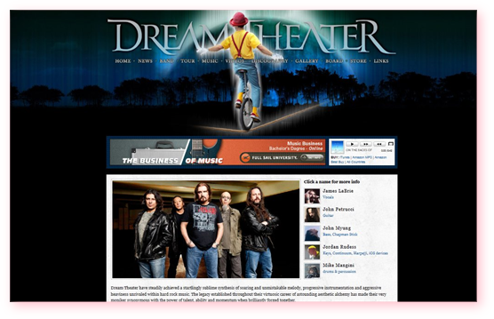 Klik hier om naar de Dream Theater site te gaan